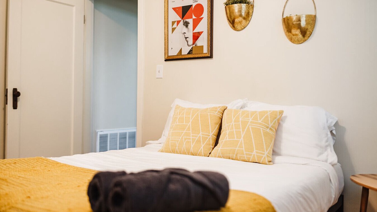 Photo of Bedroom in Downtown Klamath Falls