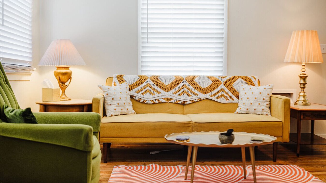 Photo of Livingroom in Downtown Klamath Falls