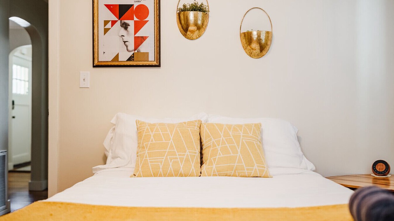 Photo of Bedroom in Downtown Klamath Falls
