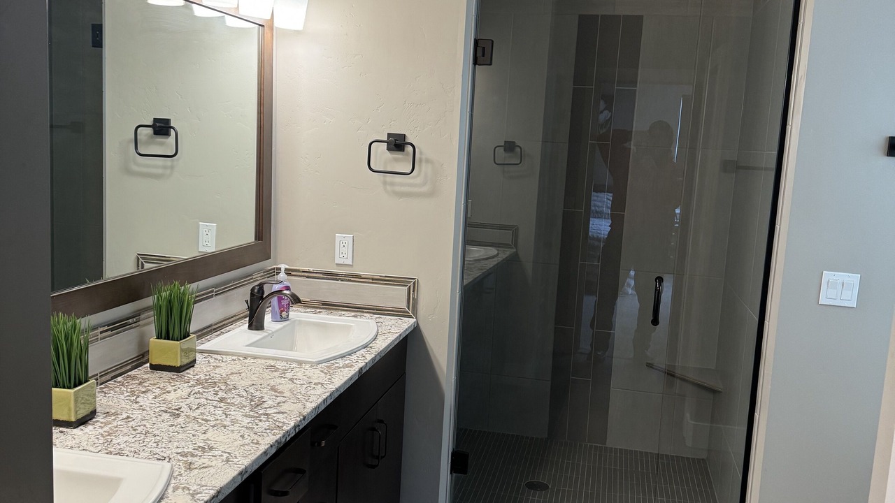Photo of Bathroom in Harris Ranch