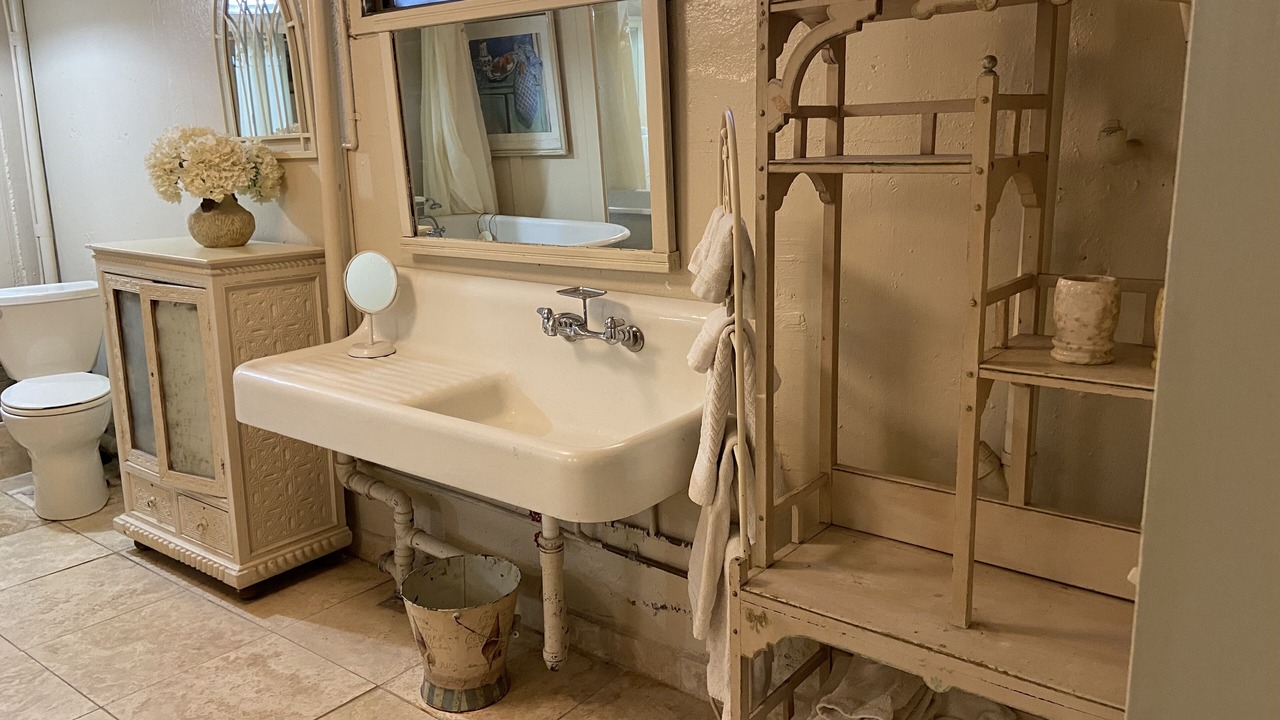 Photo of Bathroom in Ardenwald