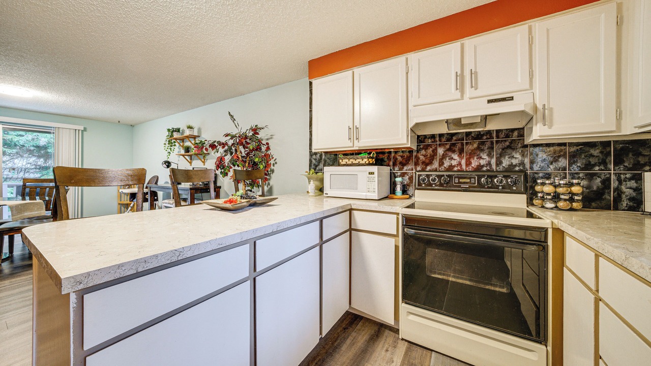 Photo of Kitchen in SeaTac