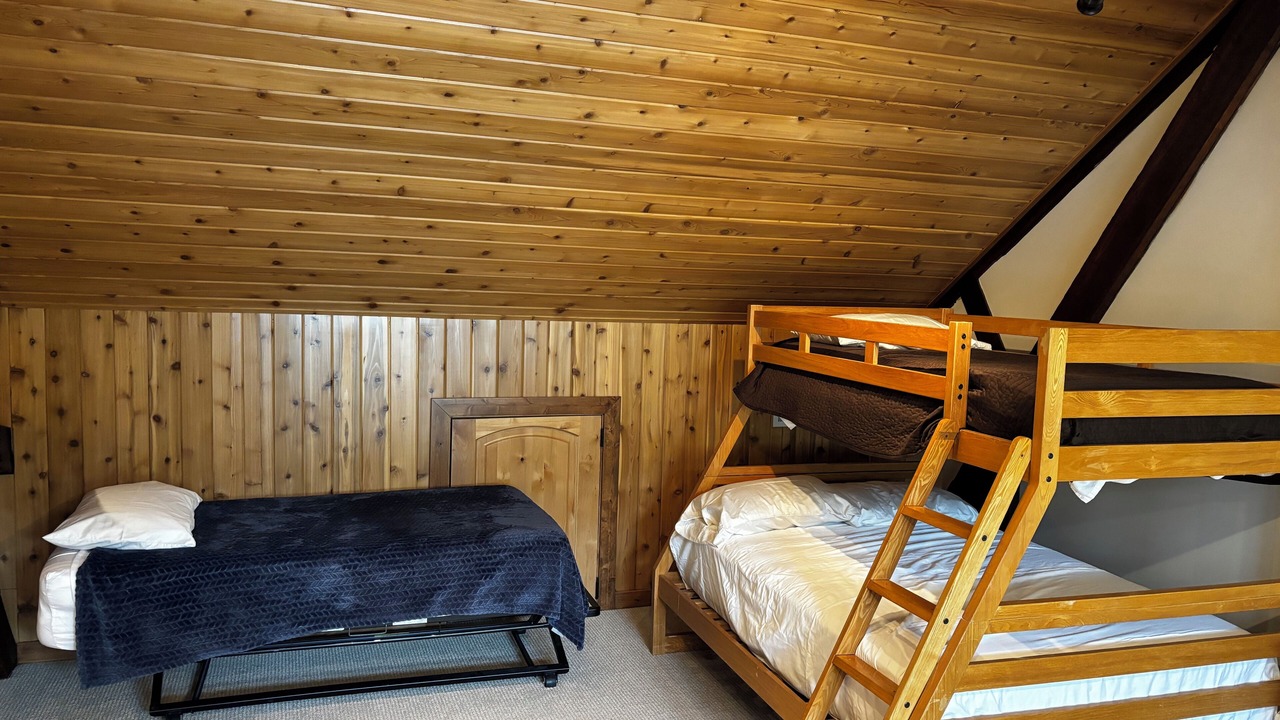 Photo of Bedroom in Coolin