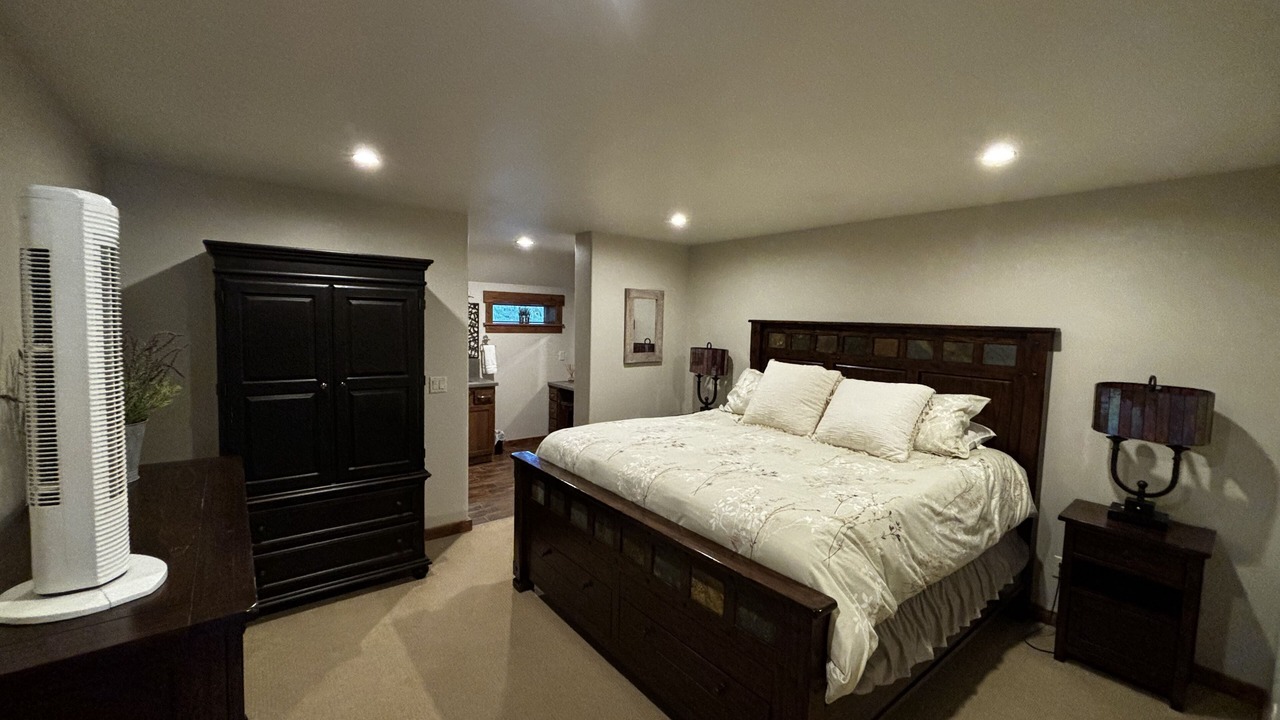 Photo of Bedroom in Coolin