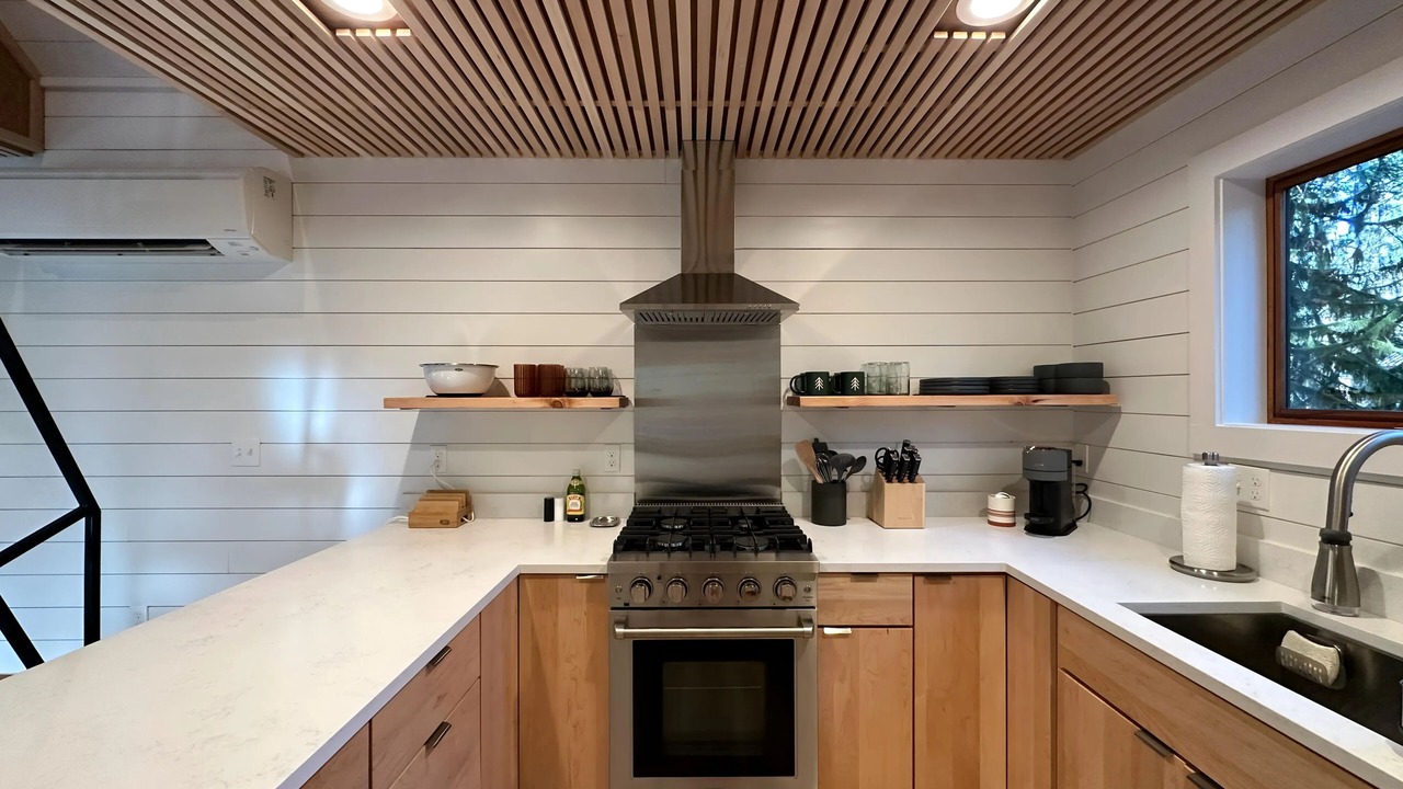 Photo of Kitchen in Skykomish