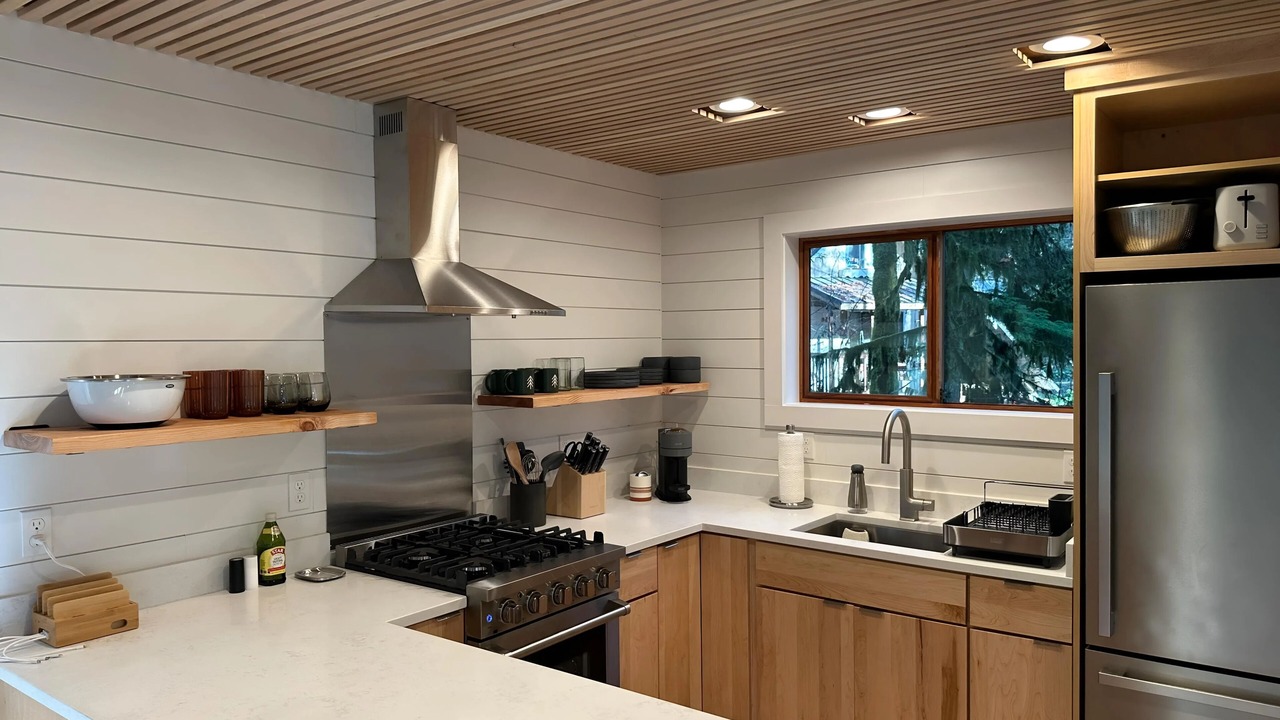 Photo of Kitchen in Skykomish