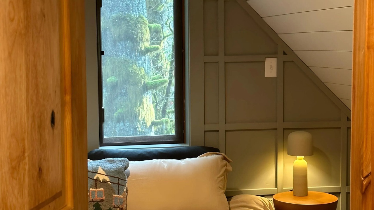 Photo of Bedroom in Skykomish