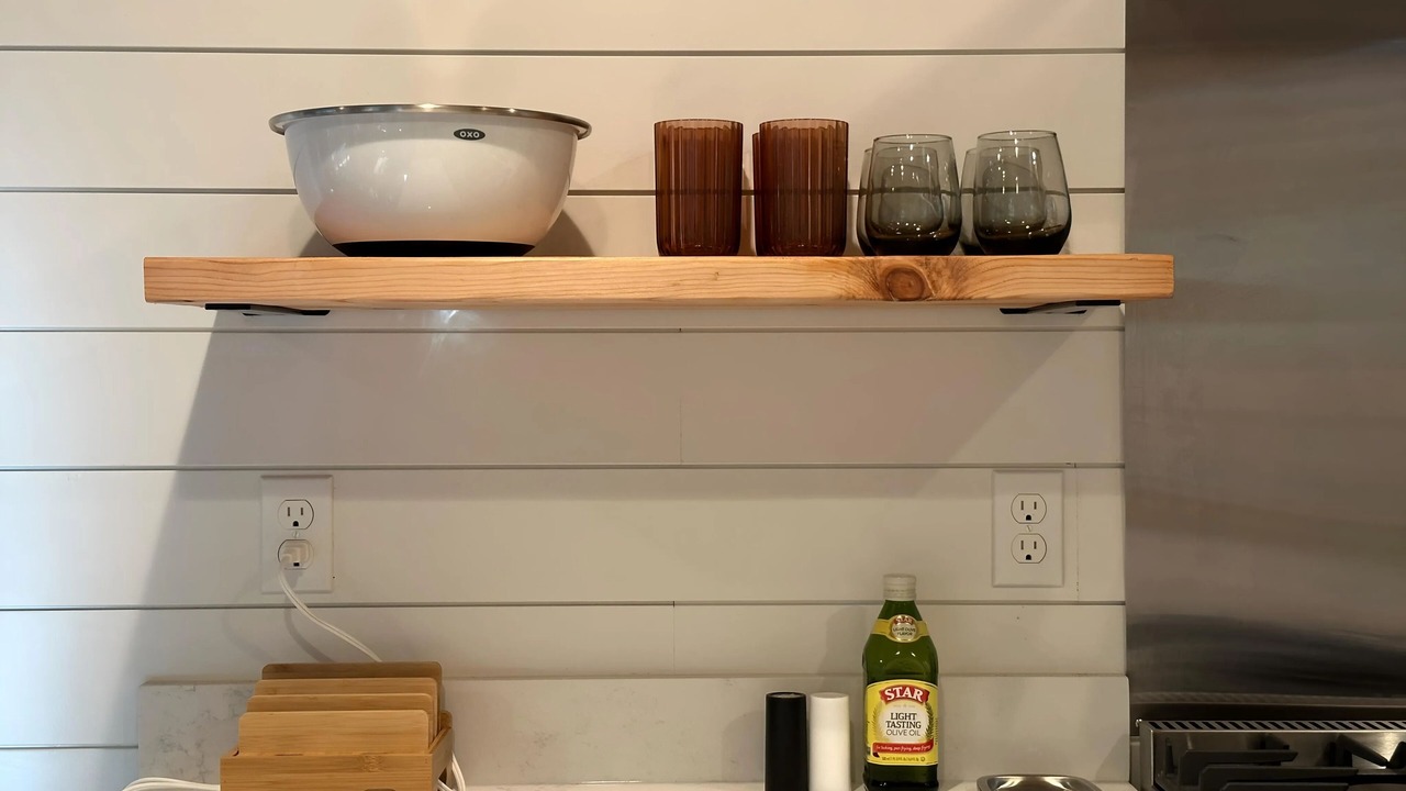 Photo of Kitchen in Skykomish