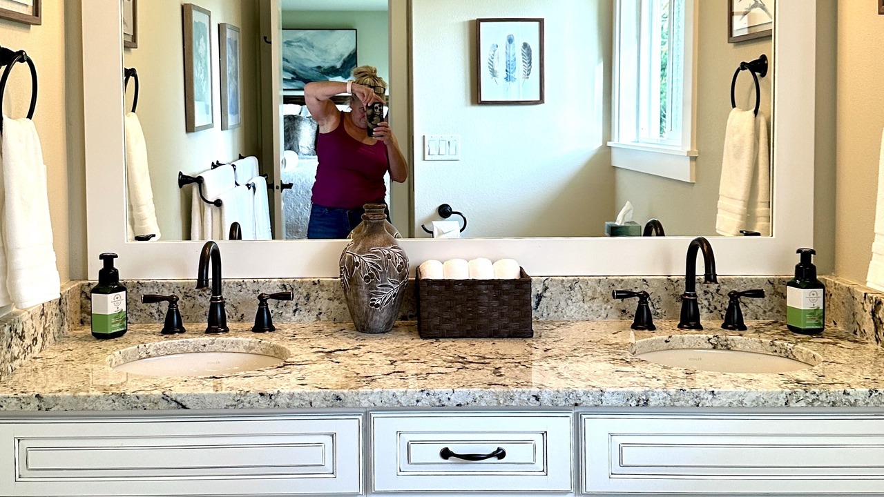Photo of Bathroom in Edgewood