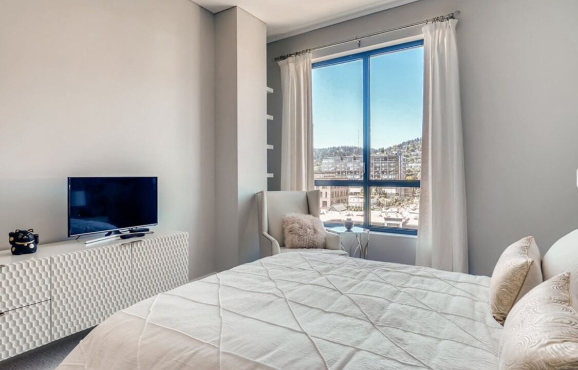 Photo of Bedroom in Pearl District