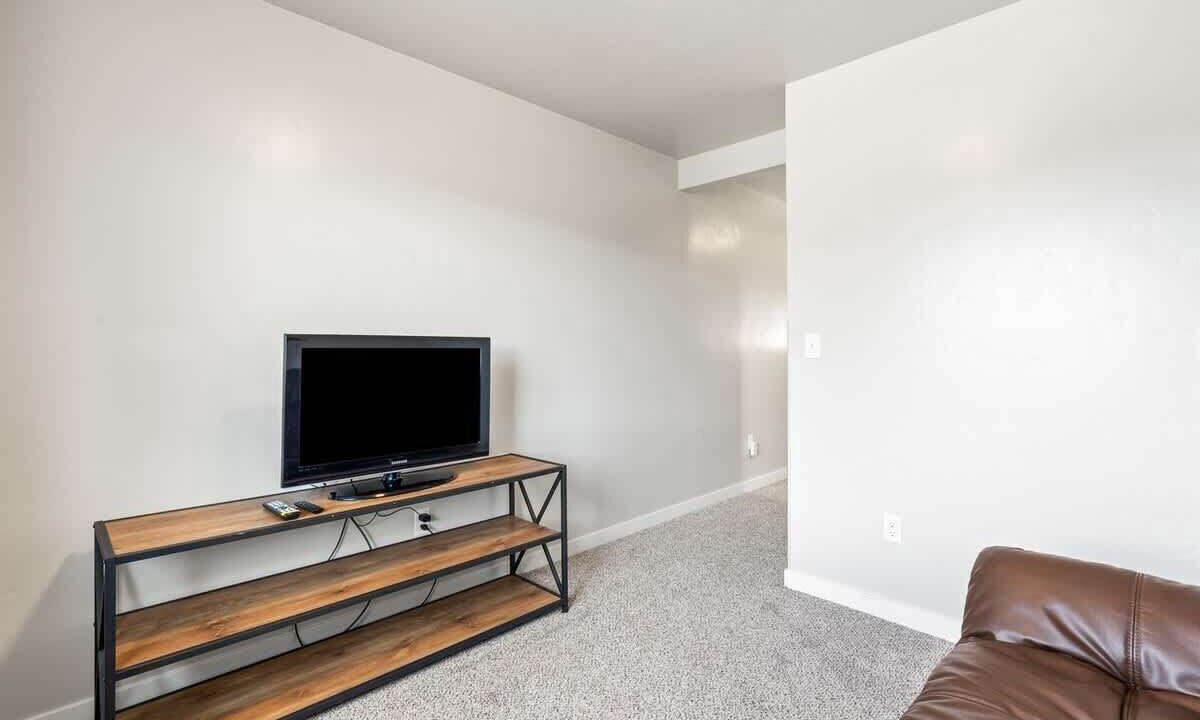 Photo of Livingroom in Eagle