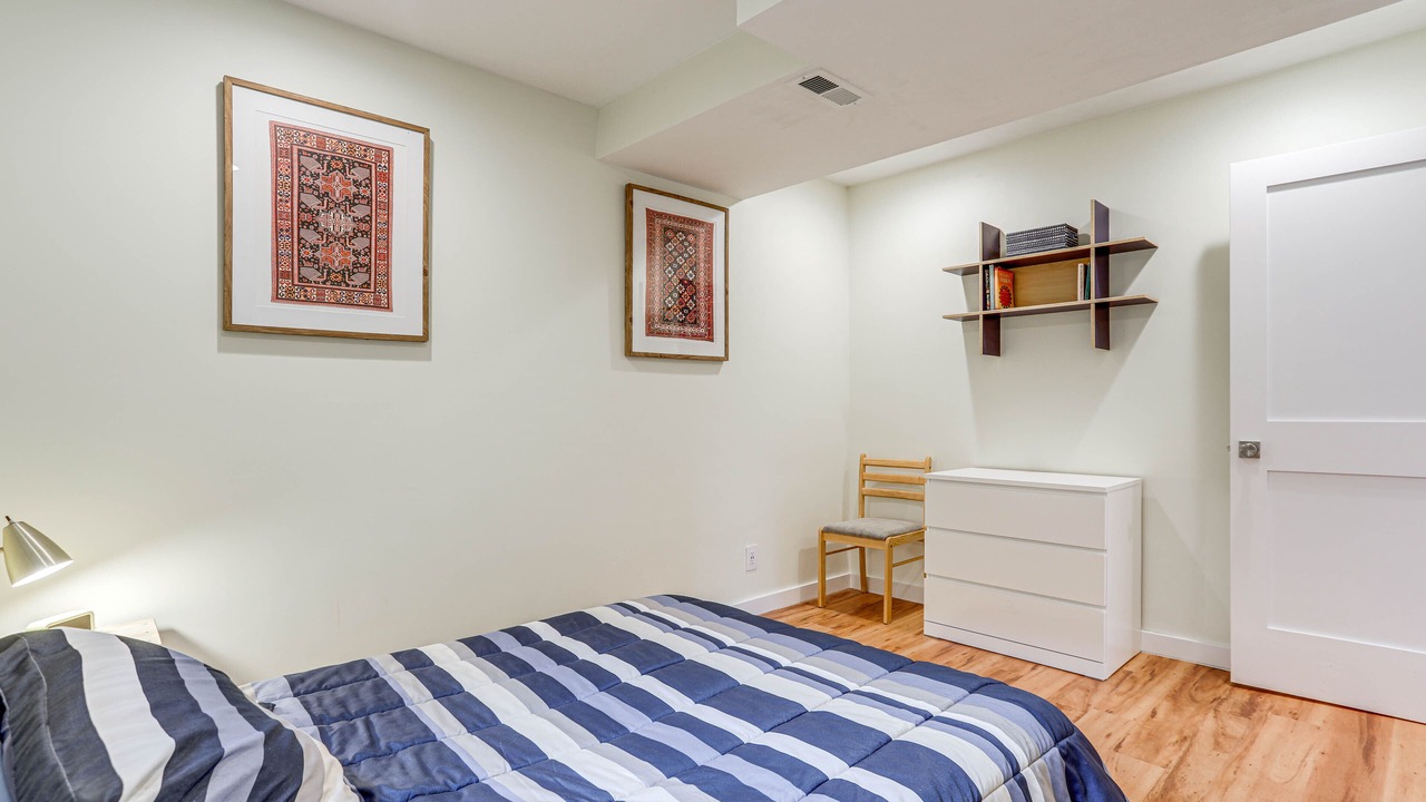 Photo of Bedroom in Licton Springs