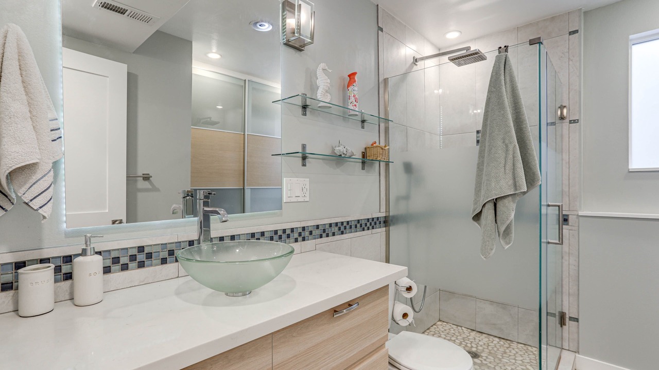 Photo of Bathroom in Licton Springs