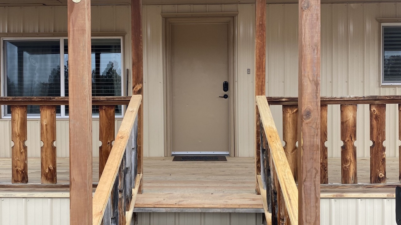 Photo of Patio Balcony in Mammoth Creek