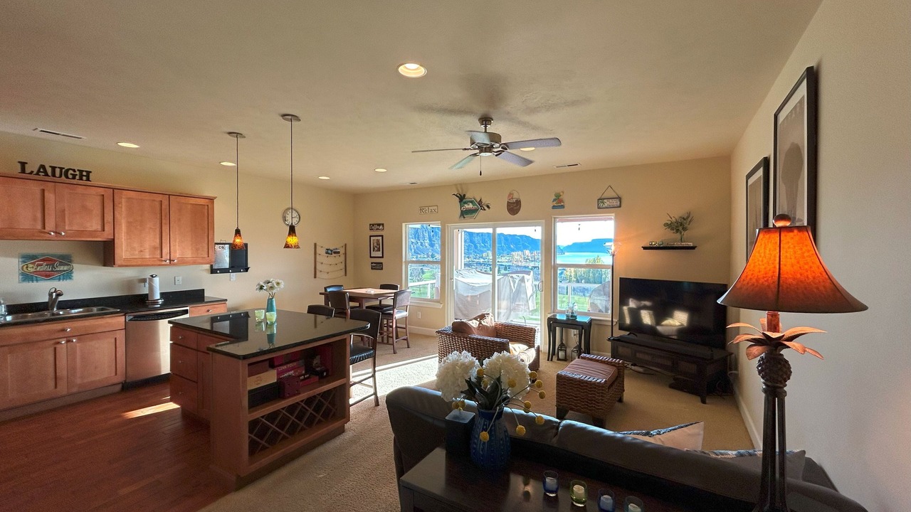 Photo of Livingroom in Quincy