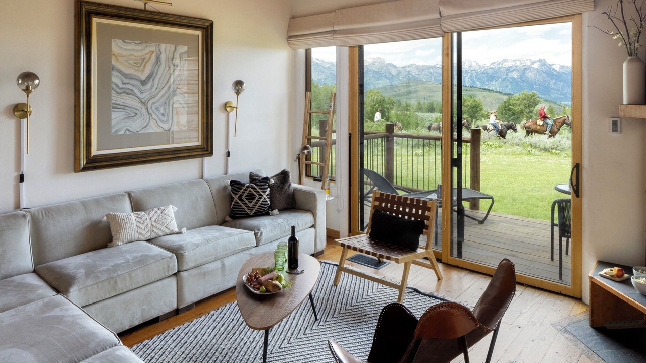 Photo of Livingroom in Spring Creek Ranch