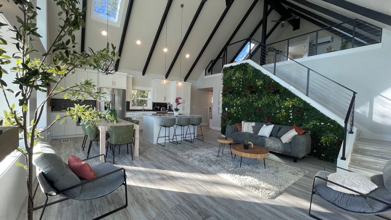 Photo of Livingroom in Garden City