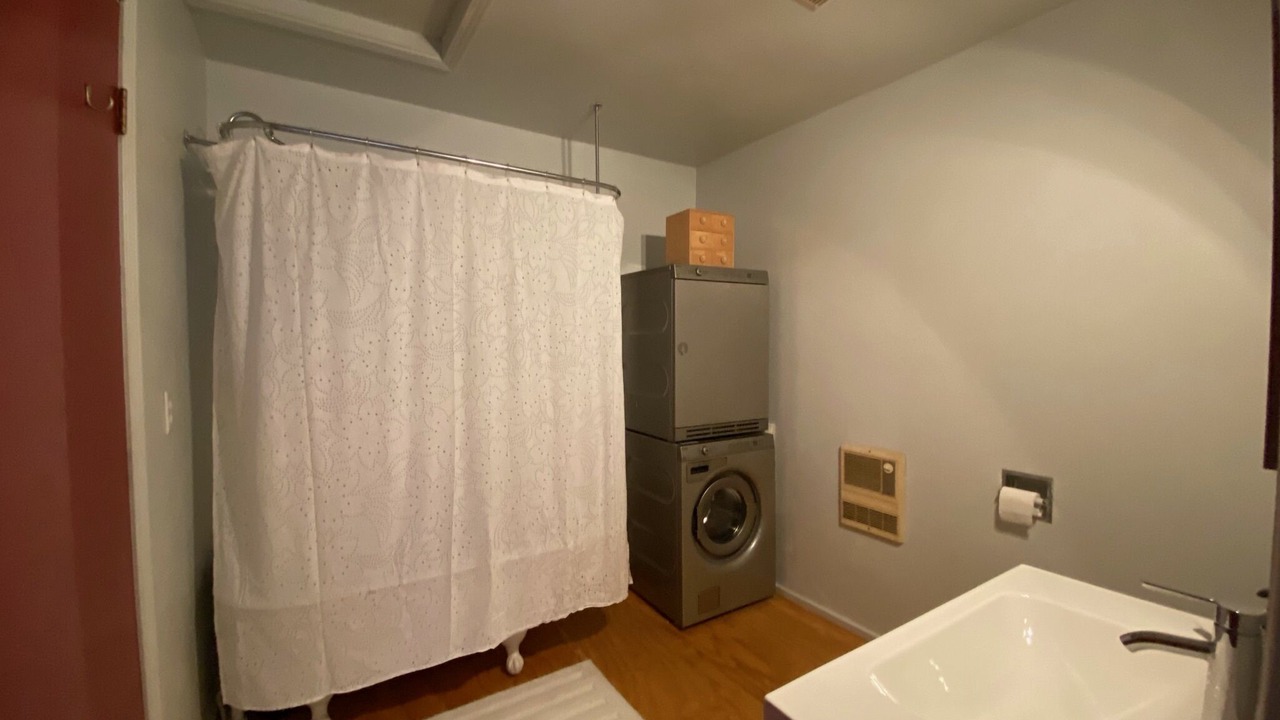Photo of Bathroom in White Salmon