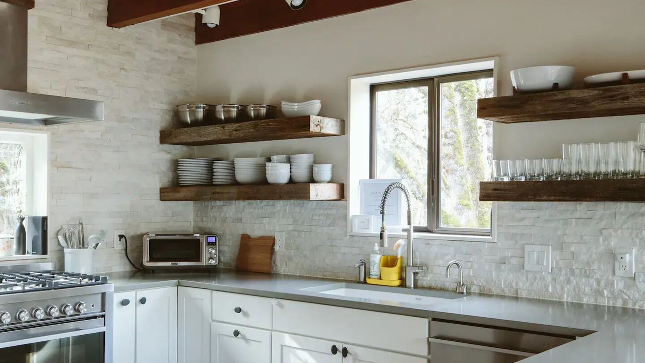 Photo of Kitchen in Hood River