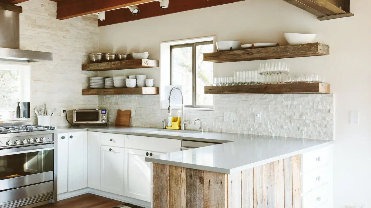 Photo of Kitchen in Hood River