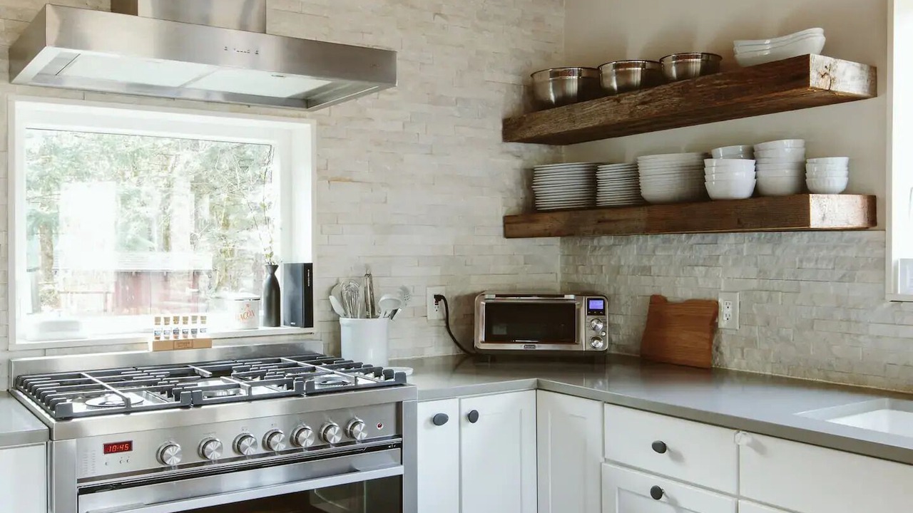 Photo of Kitchen in Hood River