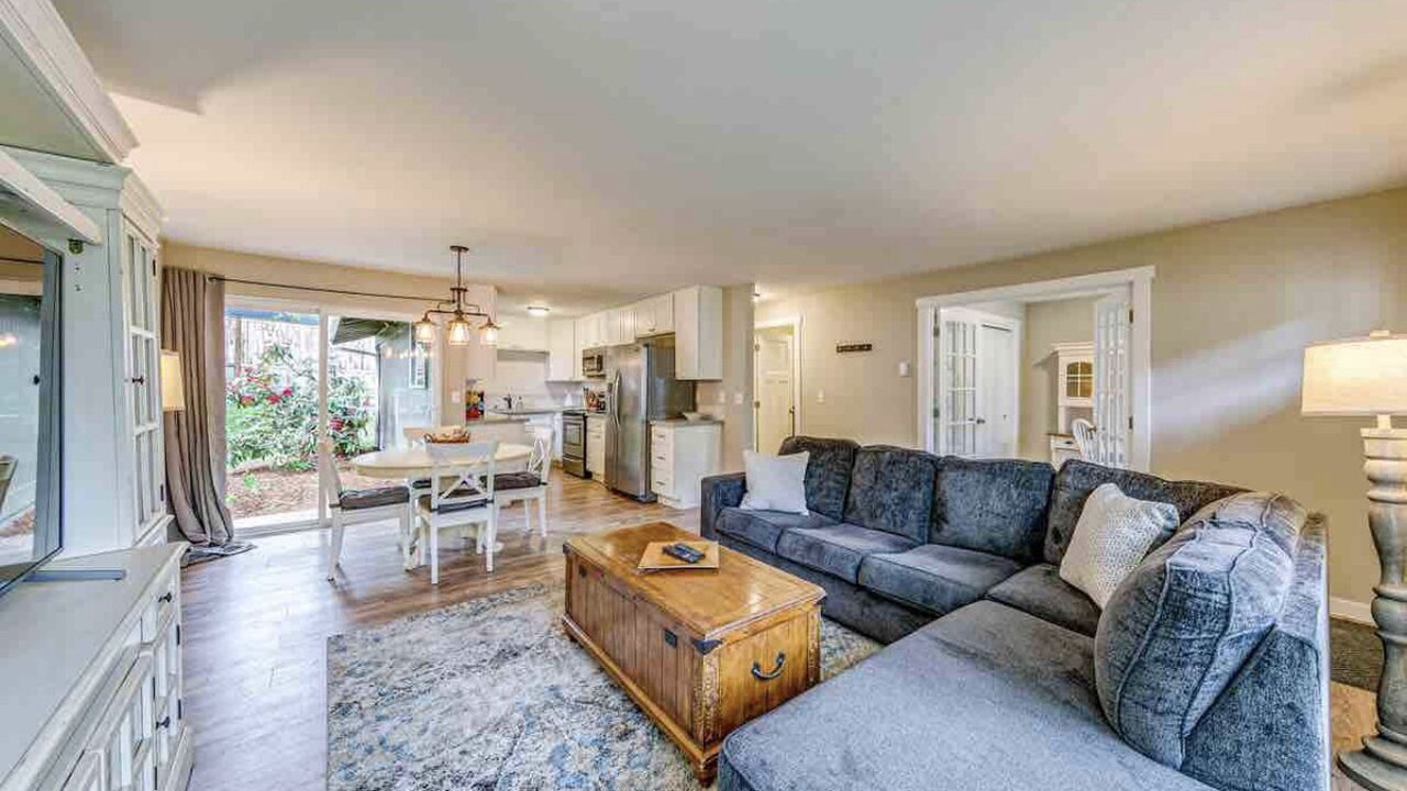 Photo of Livingroom in West End