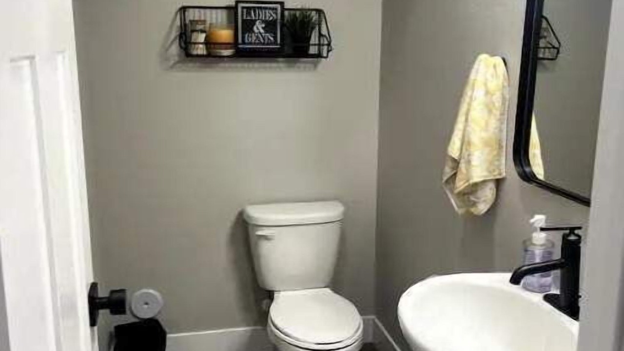 Photo of Bathroom in Ashton