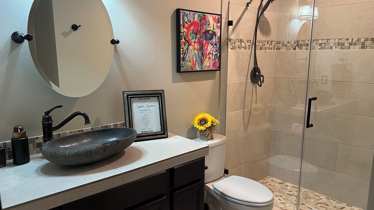 Photo of Bathroom in Cle Elum