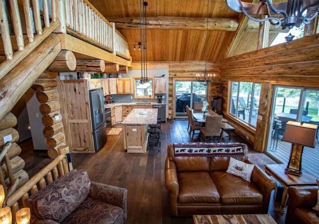 Photo of Livingroom in Rexford