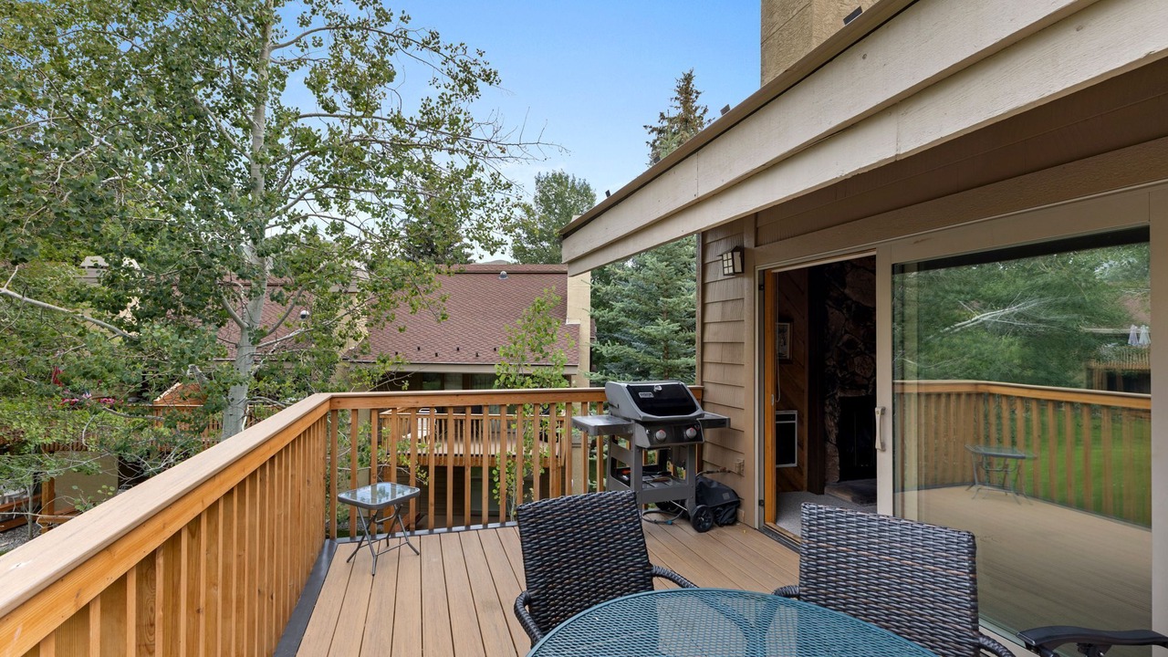 Photo of Outdoor in Elkhorn Village