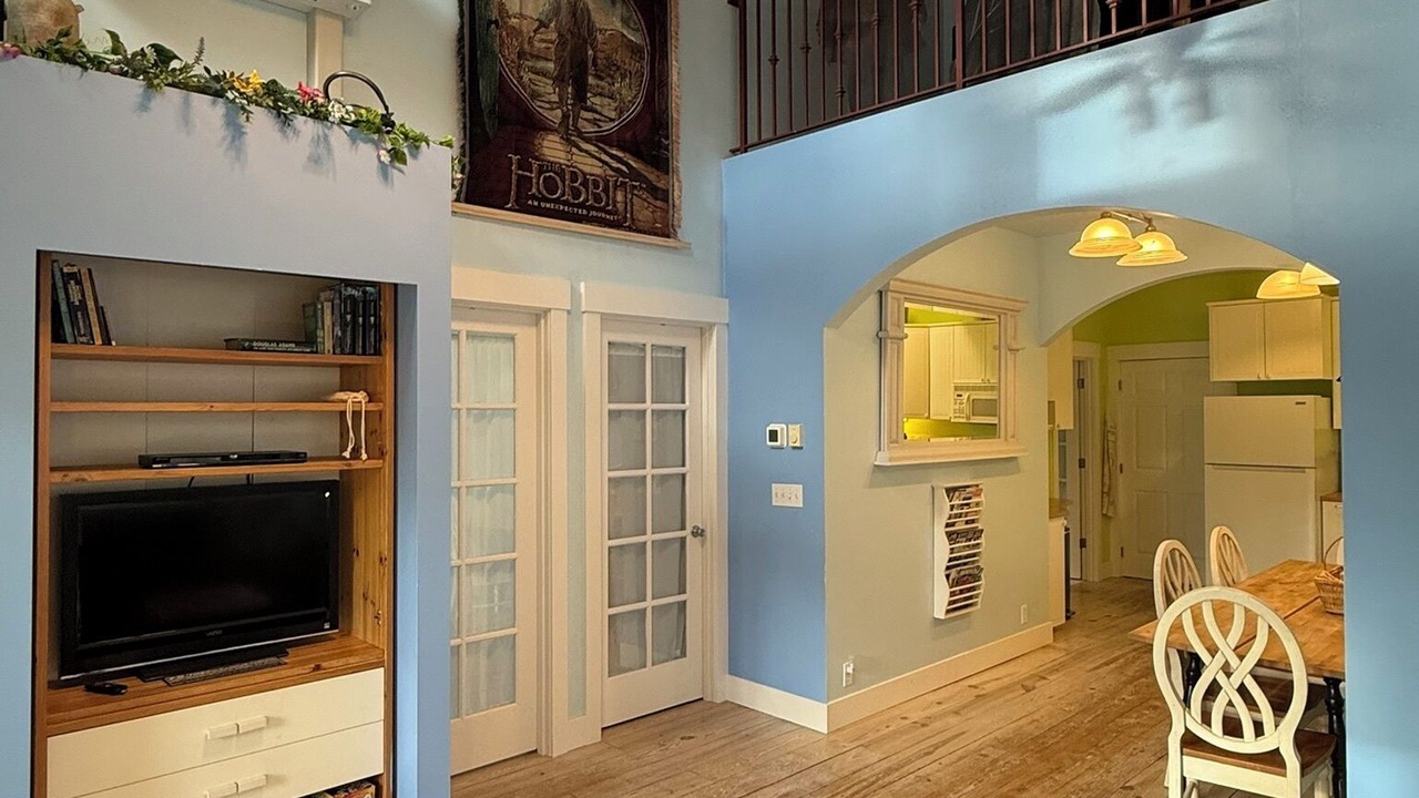 Photo of Bedroom in Rollingbay
