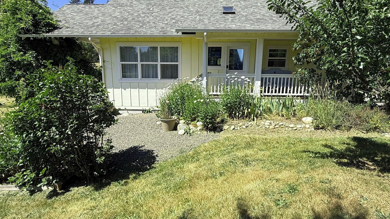 Photo of Outdoor in Rollingbay