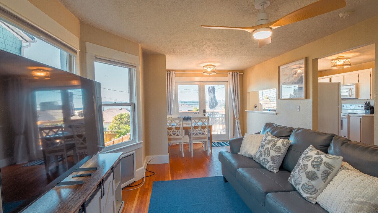 Photo of Livingroom in Old Town
