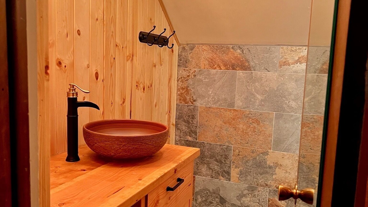 Photo of Bathroom in Sandpoint