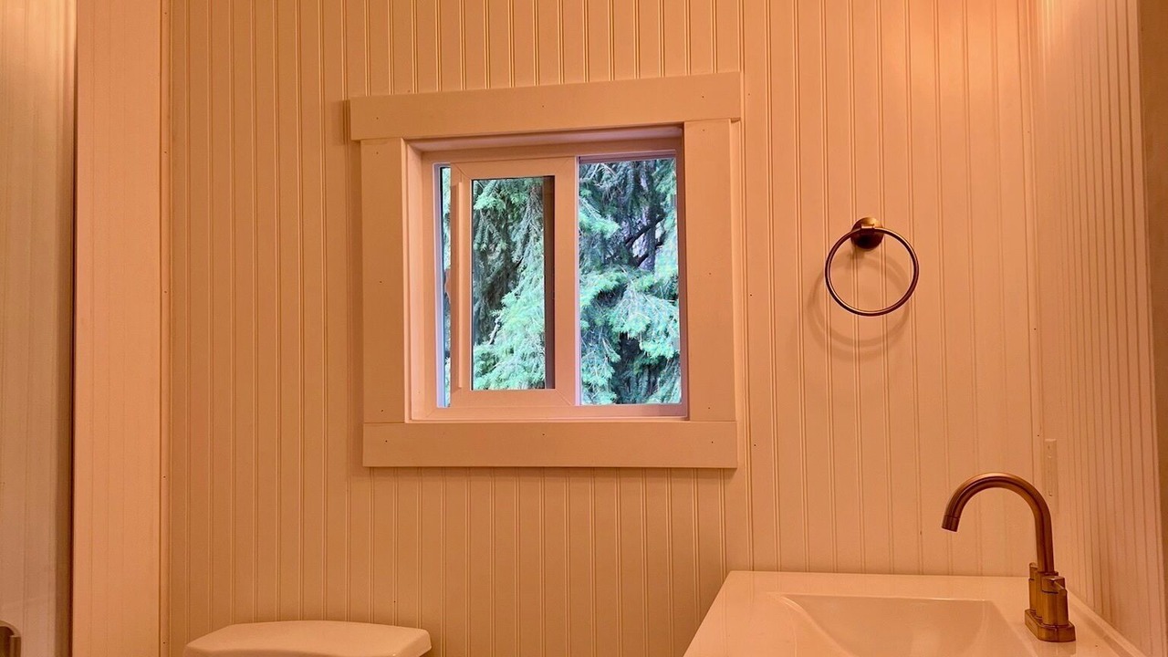 Photo of Bathroom in Sandpoint