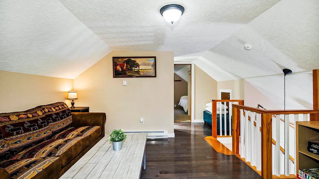 Photo of Livingroom in Sandpoint