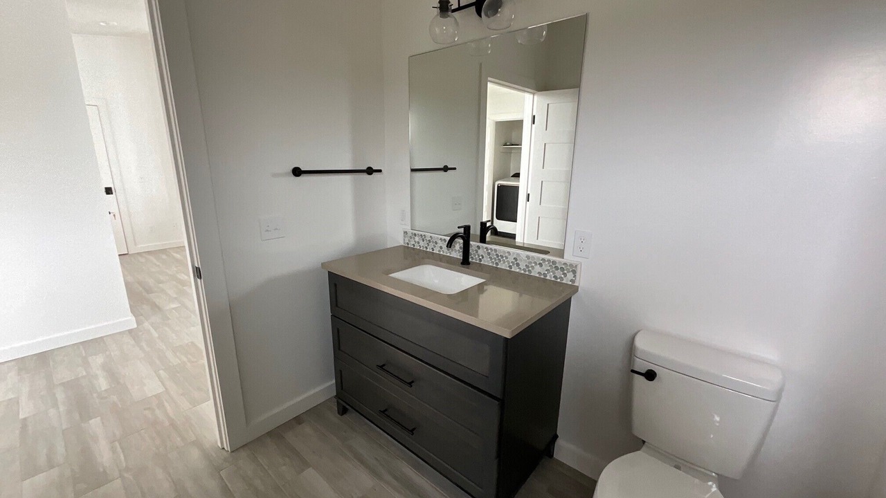 Photo of Bathroom in Grayland