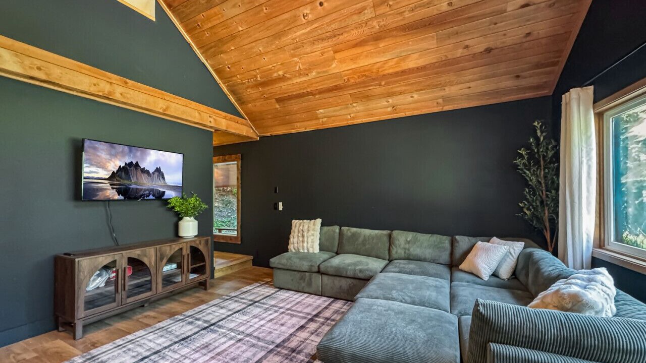 Photo of Livingroom in McCall