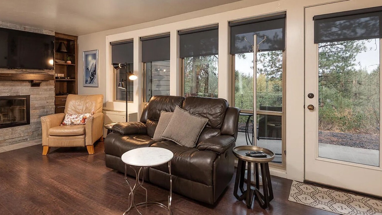 Photo of Livingroom in Bend