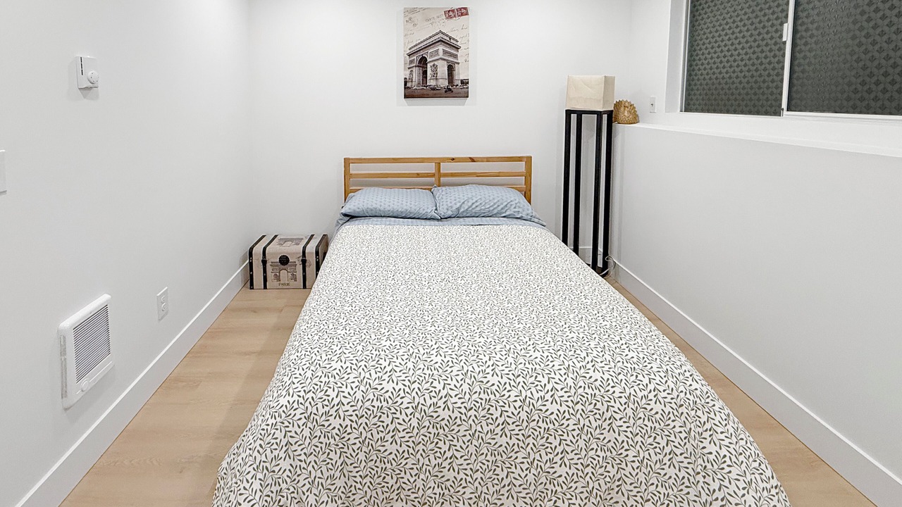Photo of Bedroom in SeaTac