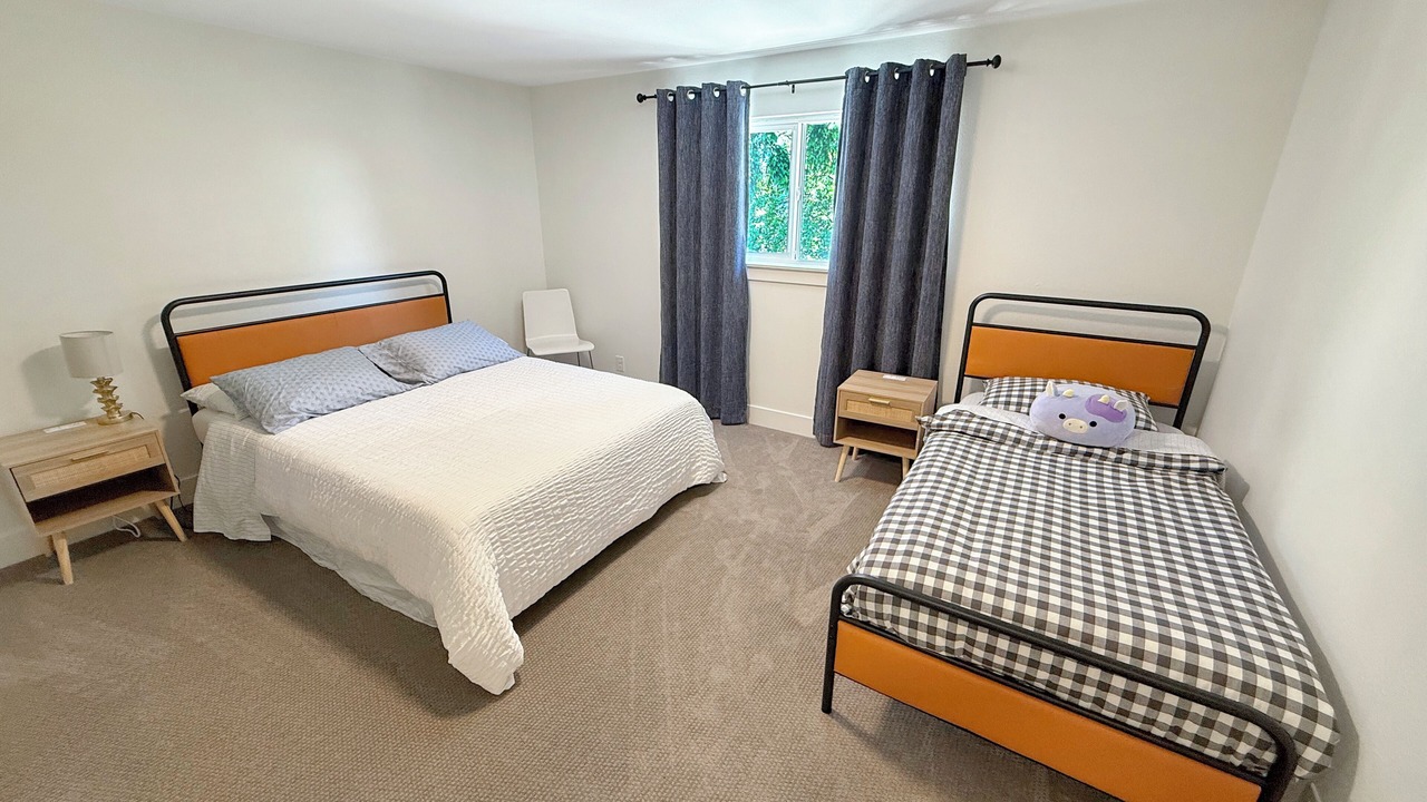 Photo of Bedroom in SeaTac