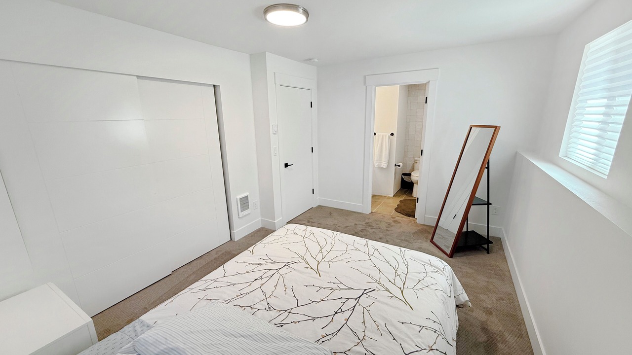 Photo of Bedroom in SeaTac