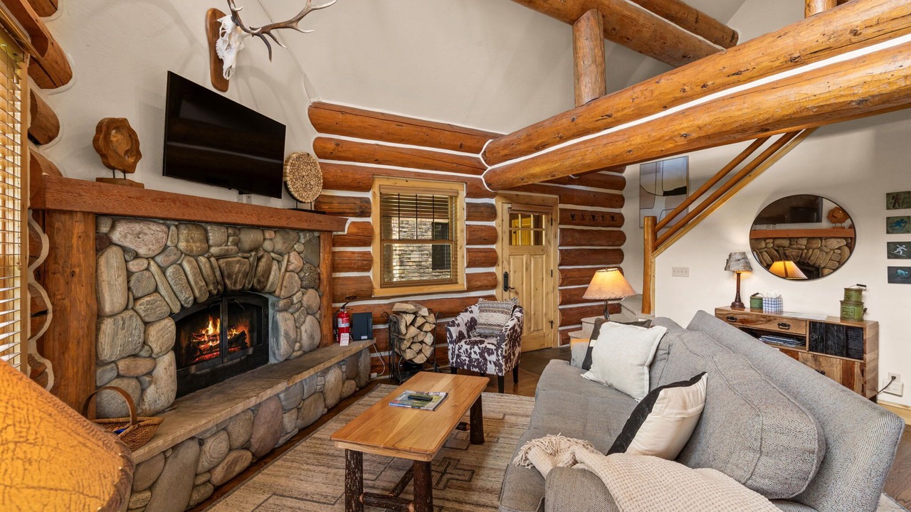 Photo of Livingroom in Powder Ridge