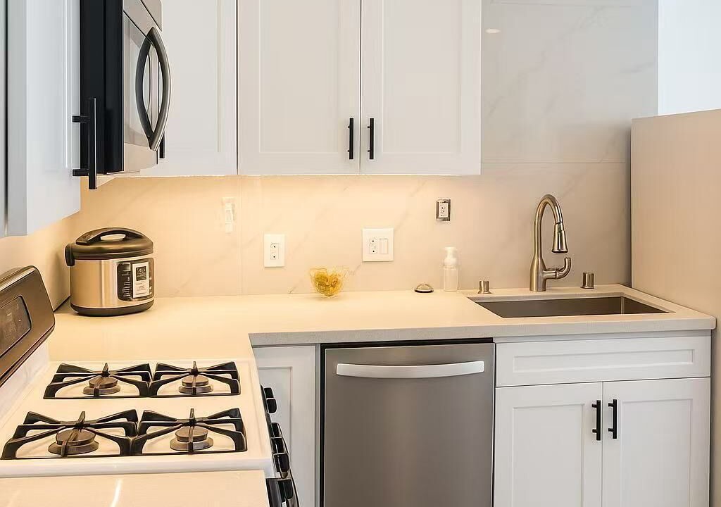 Photo of Kitchen in Shoreline
