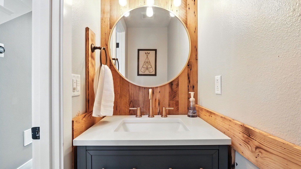 Photo of Bathroom in Five Corners