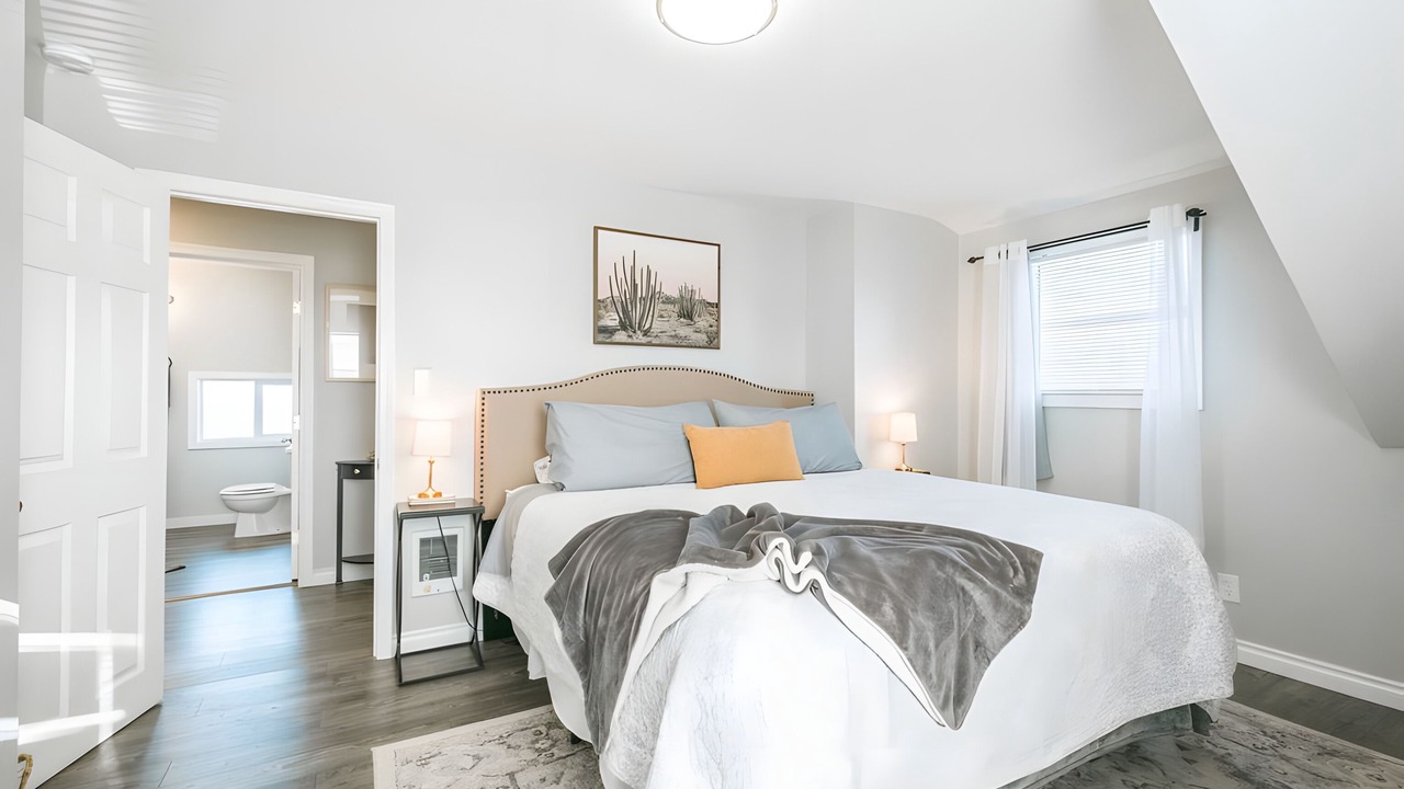 Photo of Bedroom in Corvallis