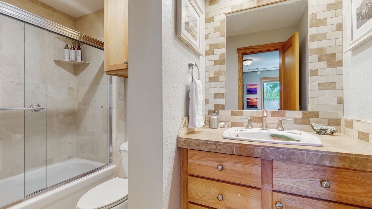 Photo of Bathroom in Elkhorn Village