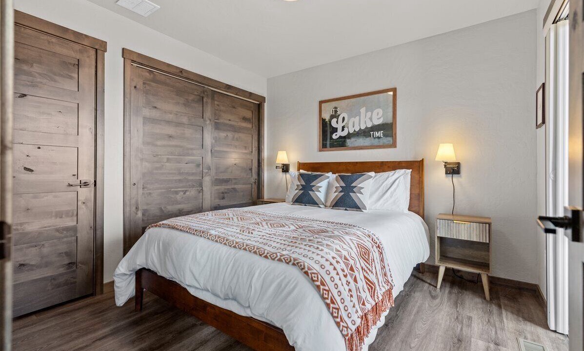 Photo of Bedroom in Worley