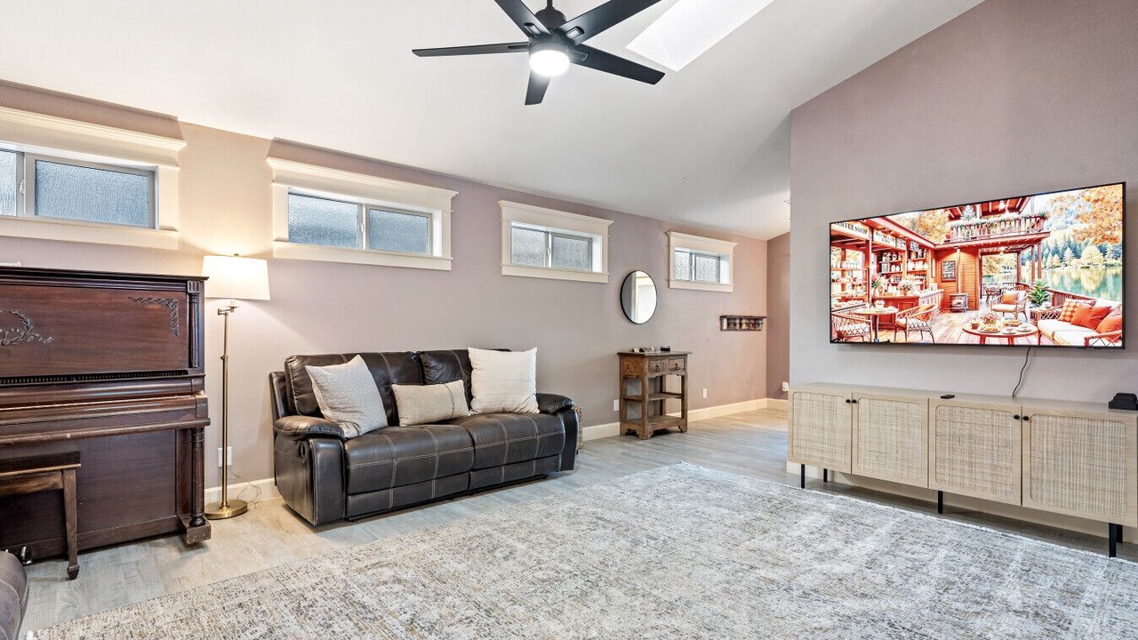 Photo of Bedroom in Baker City