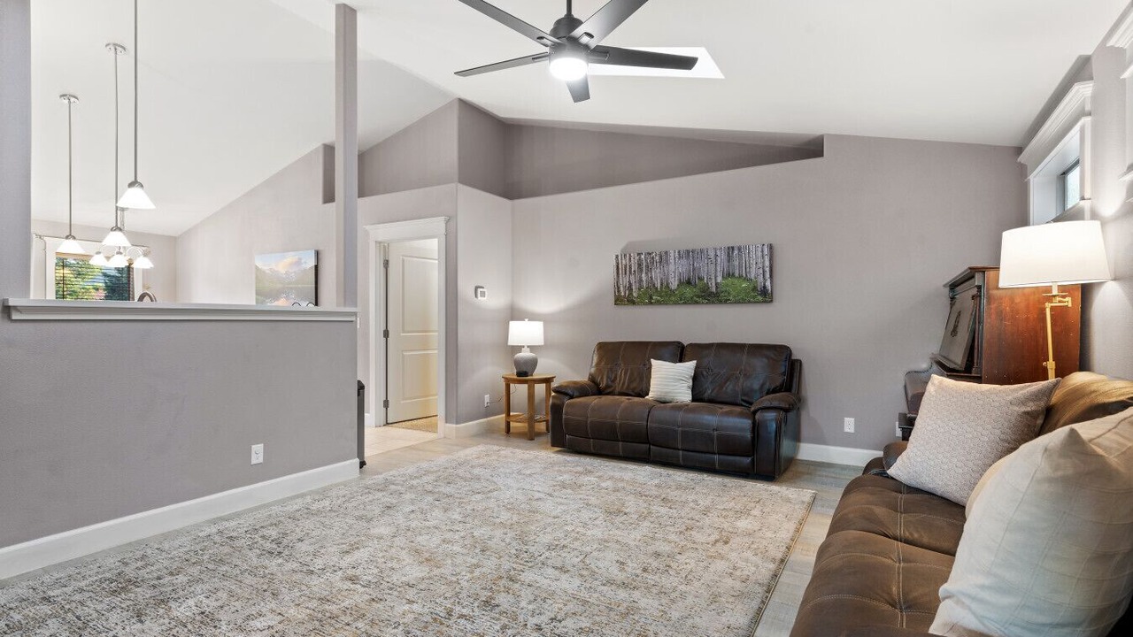 Photo of Bedroom in Baker City